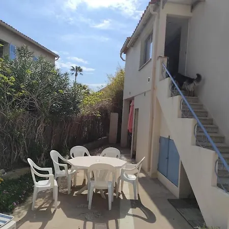 Joli Appartement Avec Cour Prive A 5 Minutes A Pied De La Plage Sanary-sur-Mer Exterior foto
